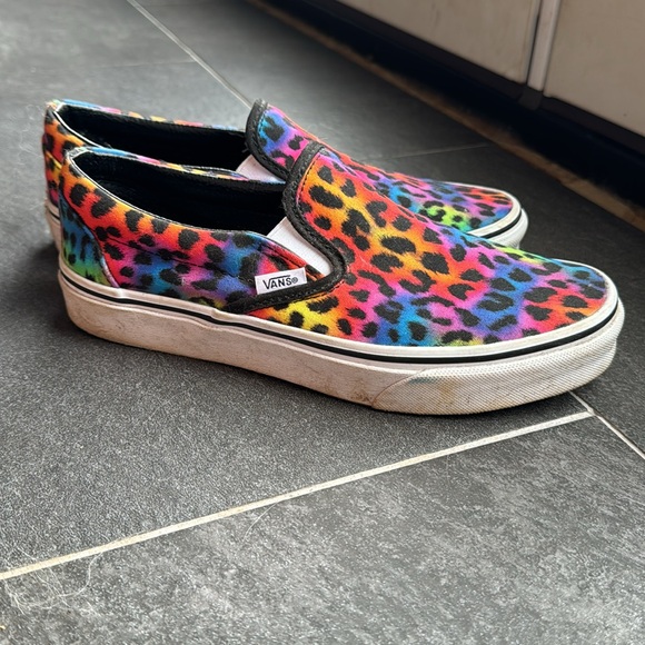 Vans Classic Slip-On Shoes in Rainbow Leopard - Picture 3 of 6